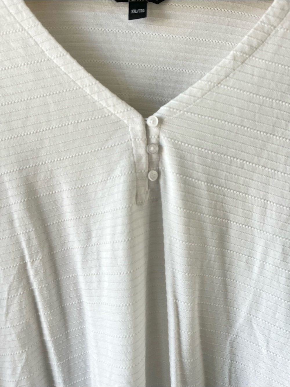 Talbots V-Neck White Short Sleeve Textured Striped Top Size XXL -Coastal Summer - Picture 3 of 7